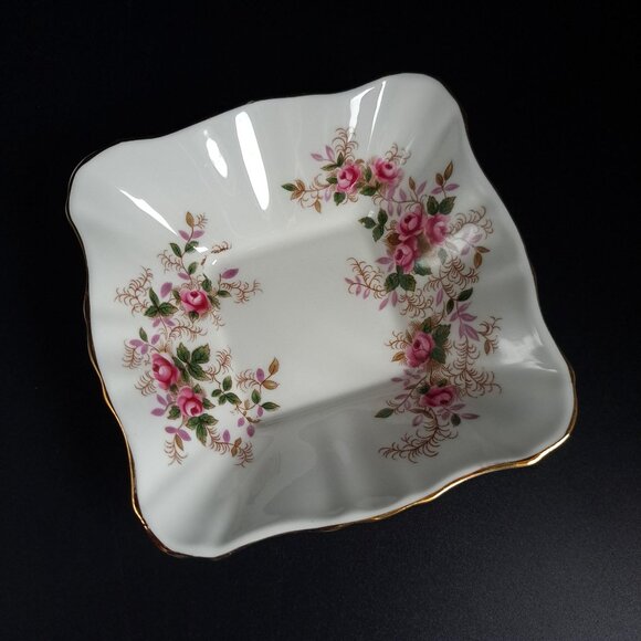 Royal Albert Lavender Rose Bone China Square Trinket Dish Vintage Floral Design - Picture 7 of 8